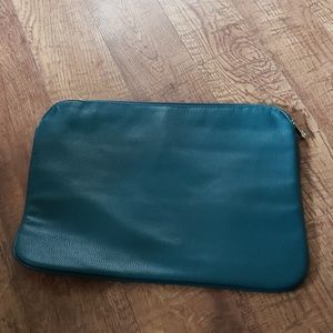 Brand new Thirty-One savvy sleeve Jewell  leather